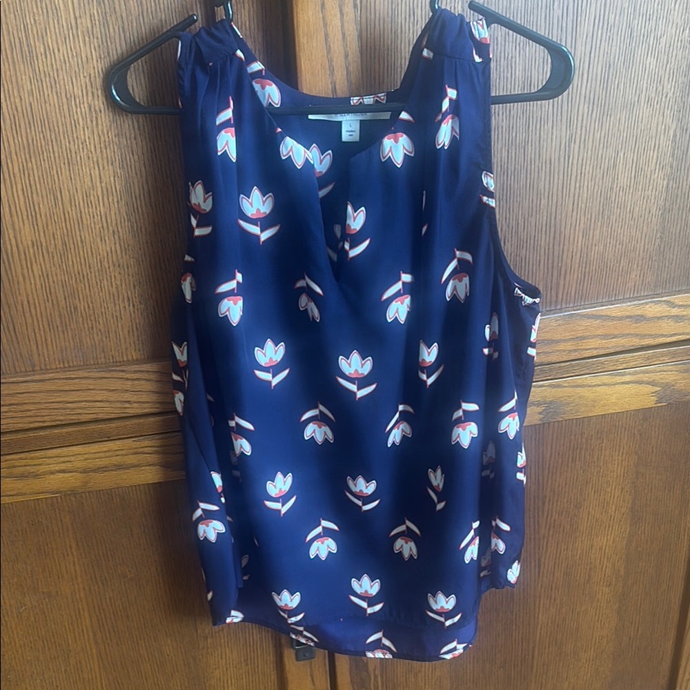 Floral Navy Sleeveless Top
